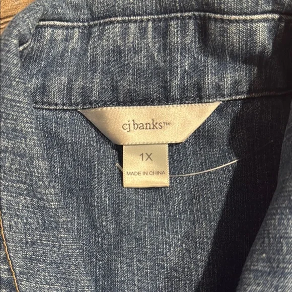 CJ Banks Blue Denim Vest - Picture 2 of 7